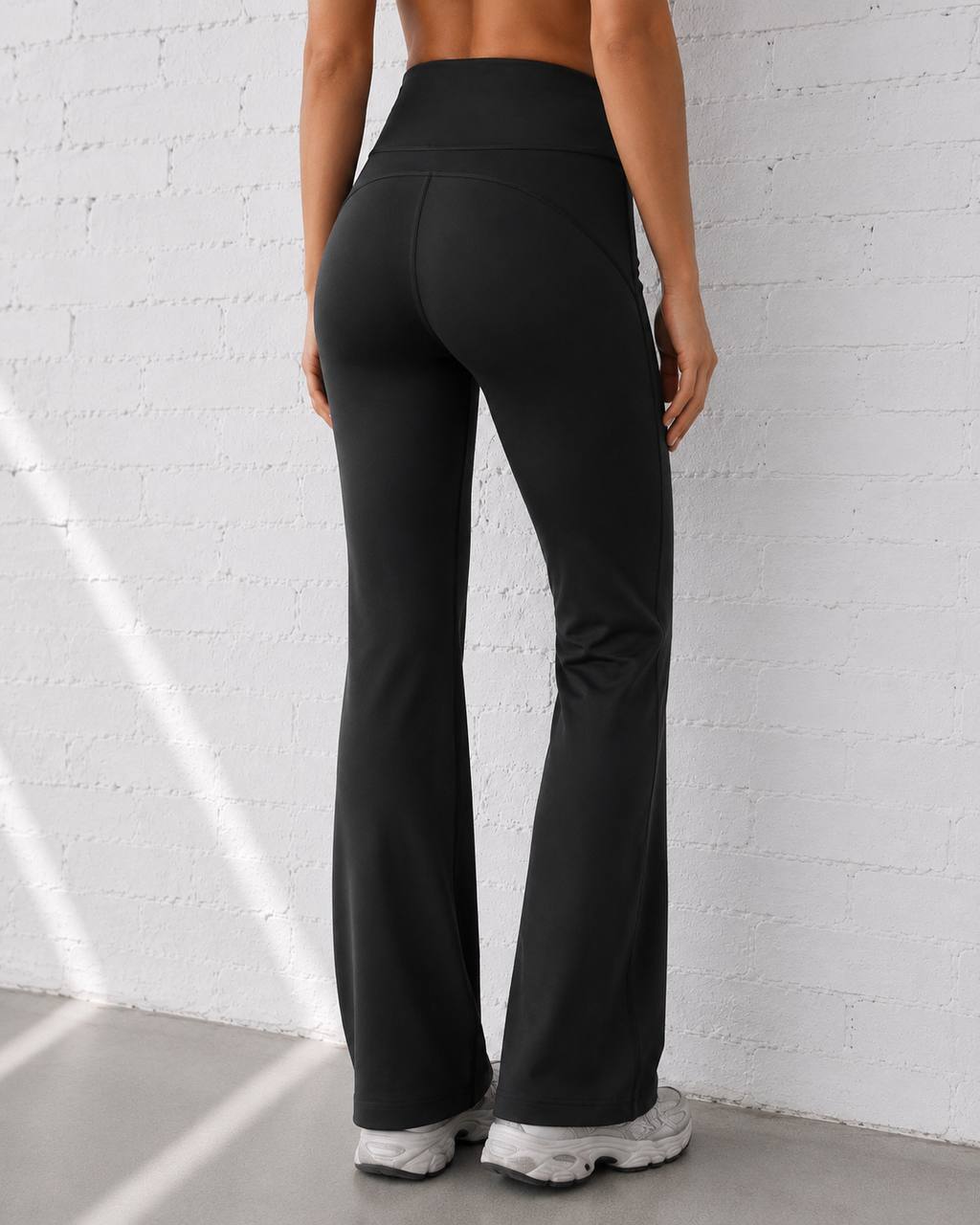 MC Shape Flare Leggings