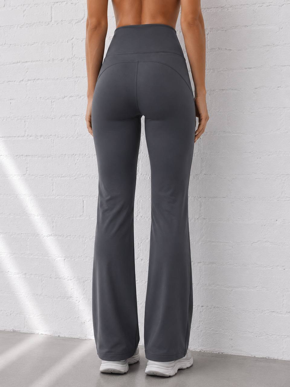 MC Shape Flare Leggings